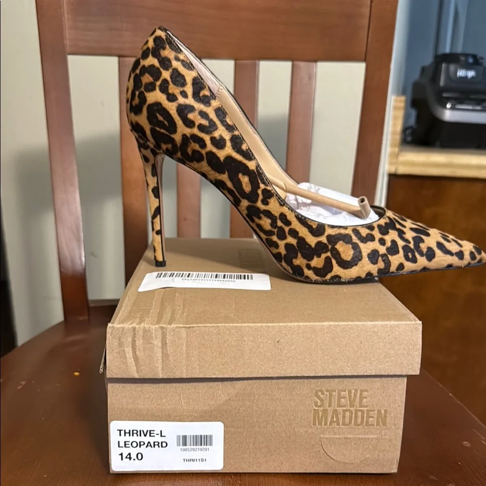 Steve Madden Brown and Black Stiletto Heels - Picture 4 of 6